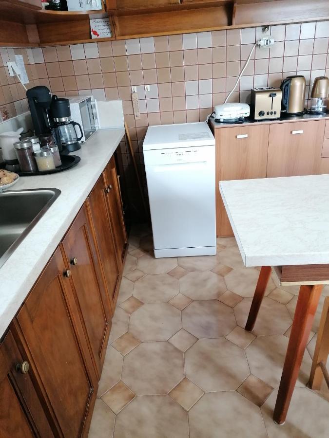Iliahtida Daire Chalkís Dış mekan fotoğraf
