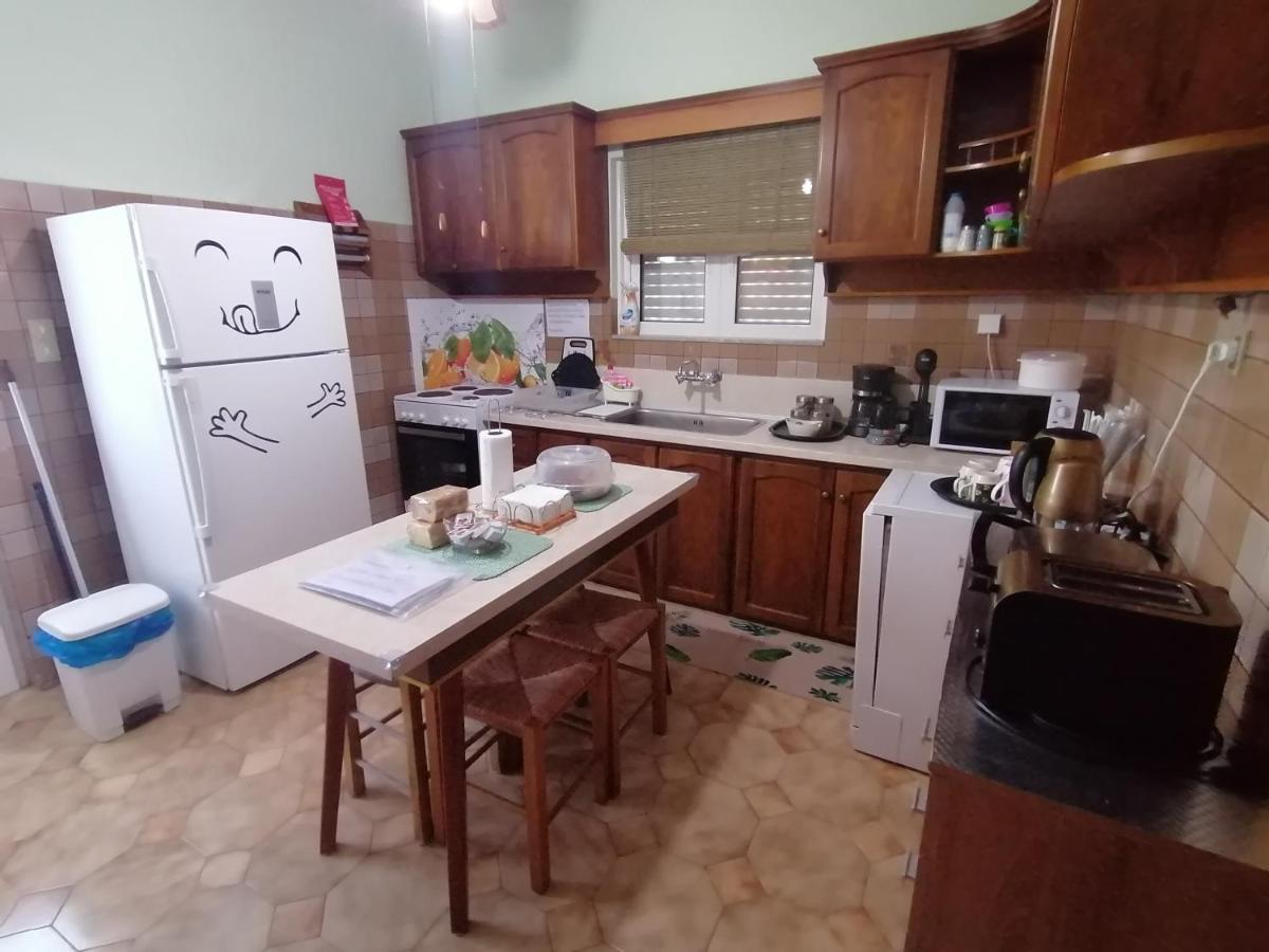 Iliahtida Daire Chalkís Dış mekan fotoğraf